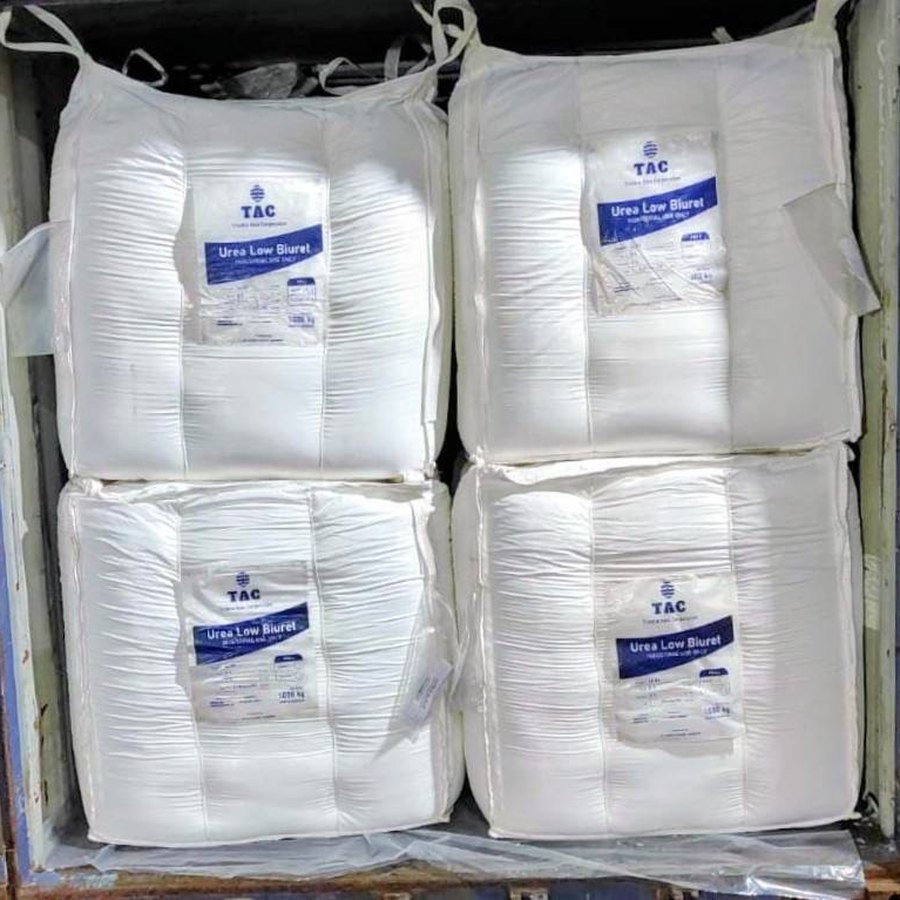 Industrial grade urea in a 1 ton flexible intermediate bulk container